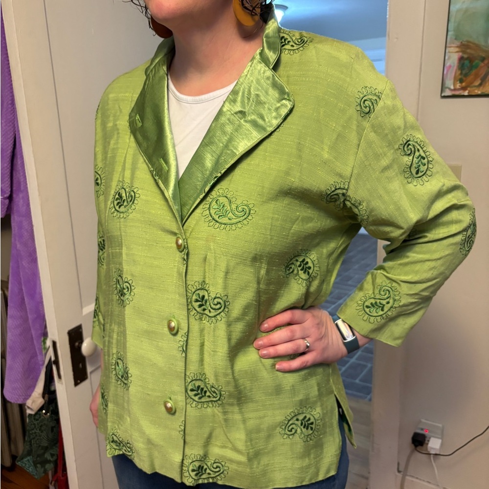 Ariel Open Green Embroidered Jacket
Vintage size 2X